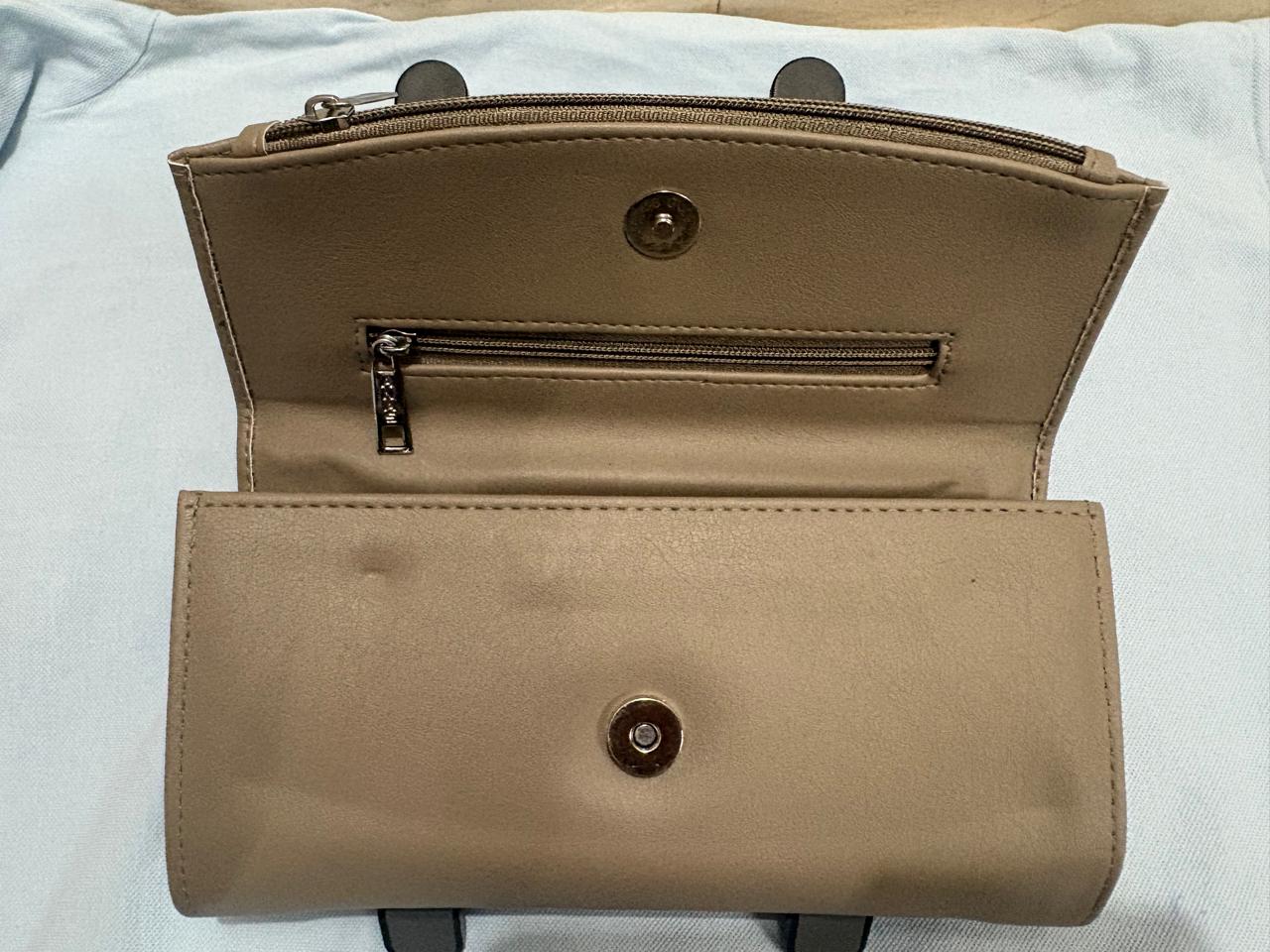 ANAS Women's Beige Leatherette Clutch Wallet with Zip Pocket