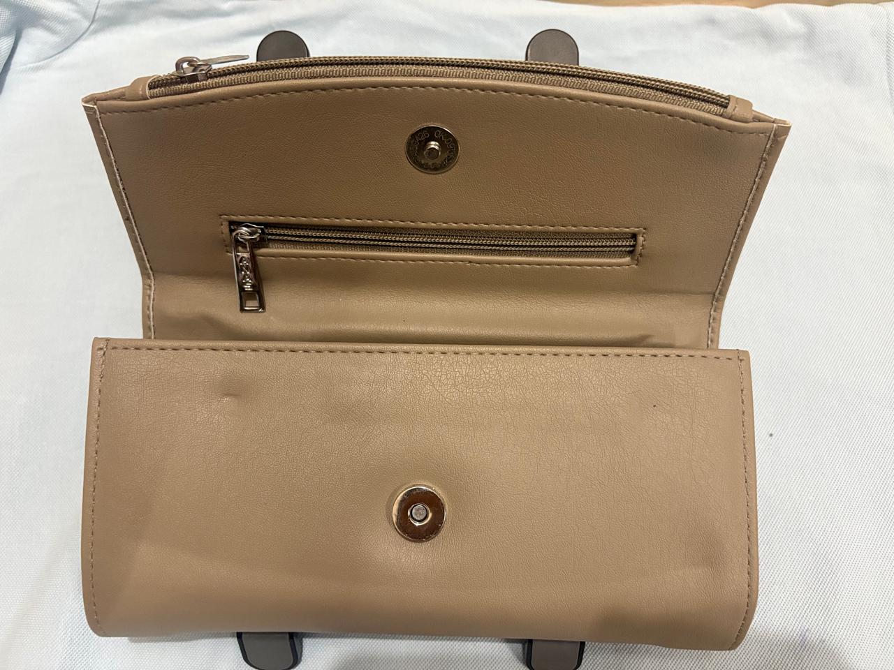 ANAS Women's Beige Leatherette Clutch Wallet with Zip Pocket